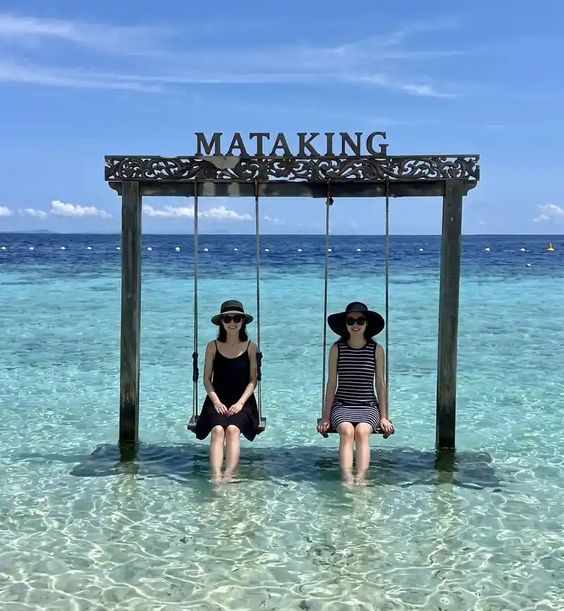 A lovely boat trip to Mataking Island with Sagittarius Resort in the Semporna archipelago